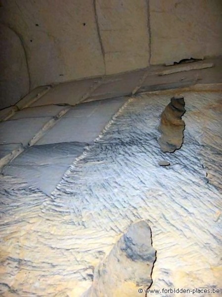 Caestert underground quarries - (c) Forbidden Places - Sylvain Margaine - Chimney