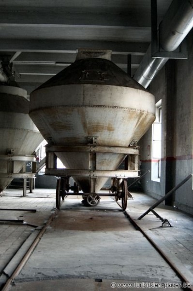 Stella-Artois abandoned brewery - (c) Forbidden Places - Sylvain Margaine - The moving cuve