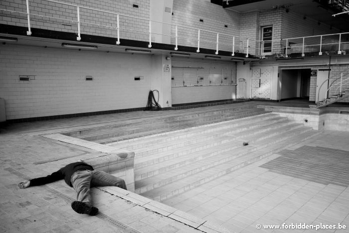 The Sauvenière's swimming-pool - (c) Forbidden Places - Sylvain Margaine - Backlight