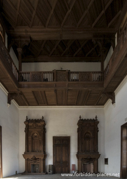 Le Château d'Ilbarritz - (c) Forbidden Places - Sylvain Margaine - 14 - La salle aux orgues.