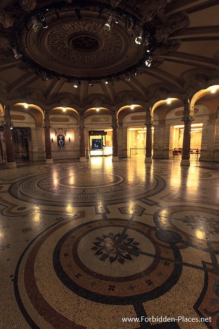 The Palais Garnier - (c) Forbidden Places - Sylvain Margaine - 19 - Mosaics and dome.