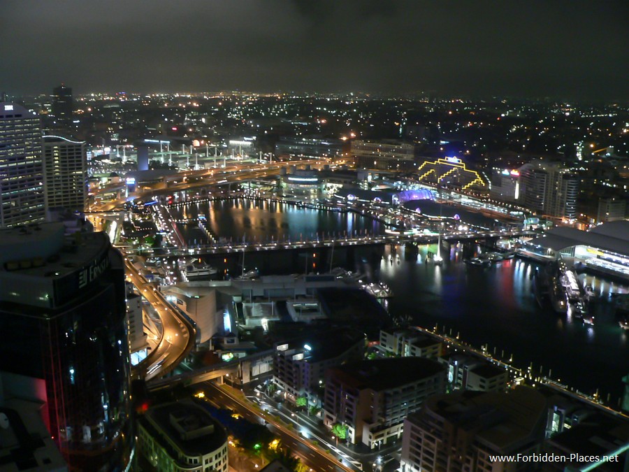 Rooftops Around The World - (c) Forbidden Places - Sylvain Margaine - 23 - Sydney
