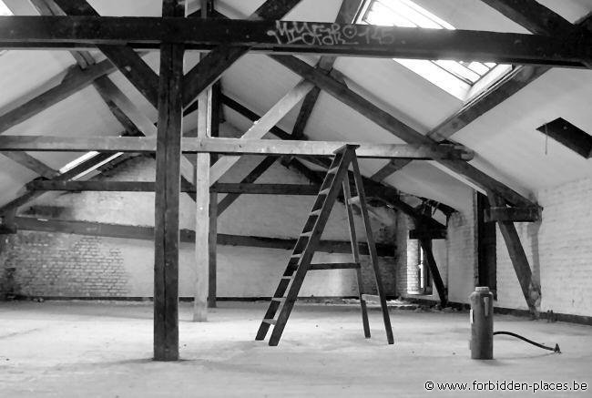 Le Valdor hospital - (c) Forbidden Places - Sylvain Margaine - The loft
