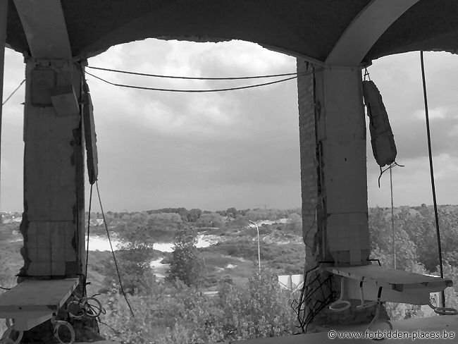 Home RTT - (c) Forbidden Places - Sylvain Margaine - Vue sur les dunes