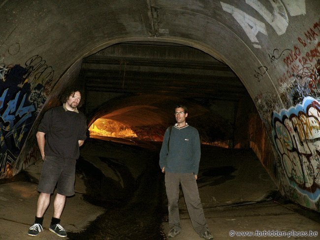 Australian underground drains - (c) Forbidden Places - Sylvain Margaine - Melbourne, the 10th. Incredible volume.