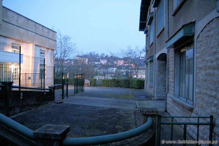 The Basque berets factory Pierre Laulhère - (c) Forbidden Places - Sylvain Margaine - Bye bye!