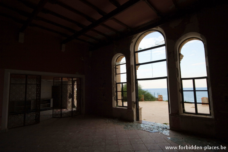 Le château de Portopalo - (c) Forbidden Places - Sylvain Margaine - Un des salons