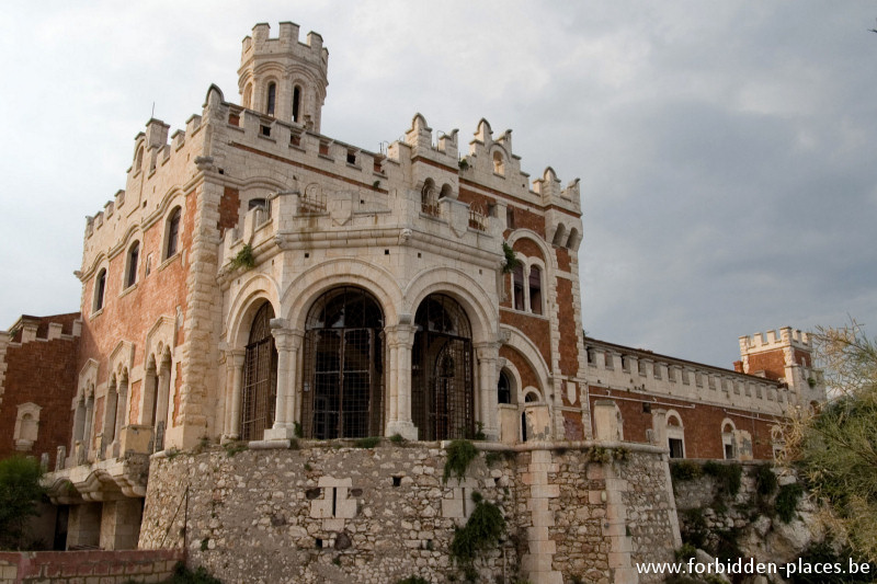 El castillo de Portopalo - (c) Forbidden Places - Sylvain Margaine - Backside view