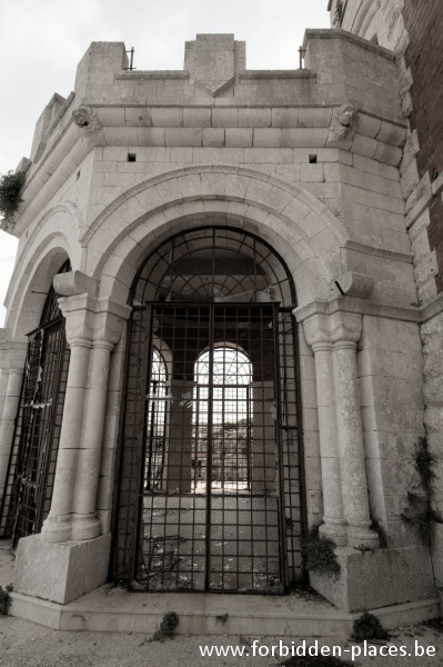 Le château de Portopalo - (c) Forbidden Places - Sylvain Margaine - Jardin d'hiver