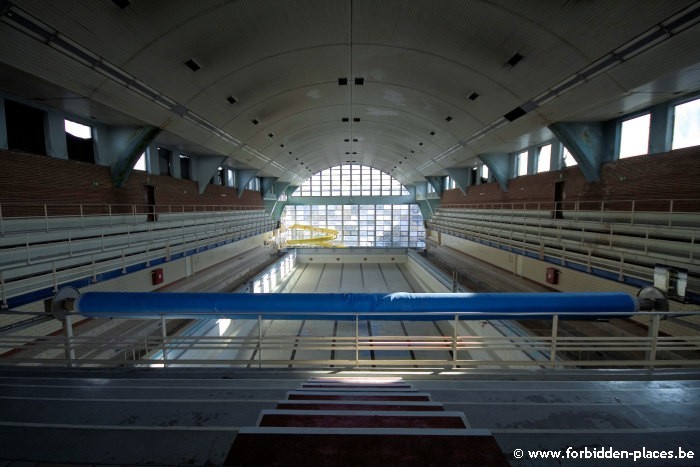 La piscine de la Sauvenière - (c) Forbidden Places - Sylvain Margaine - Le grand bassin voûté
