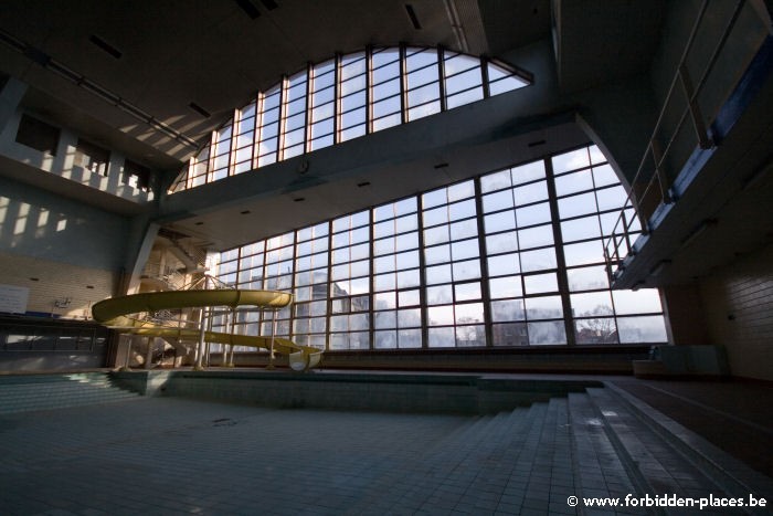 The Sauvenière's swimming-pool - (c) Forbidden Places - Sylvain Margaine - Bye bye