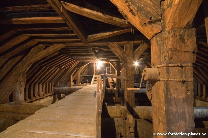 Los secretos de Saint Sulpice - (c) Forbidden Places - Sylvain Margaine - Great attic