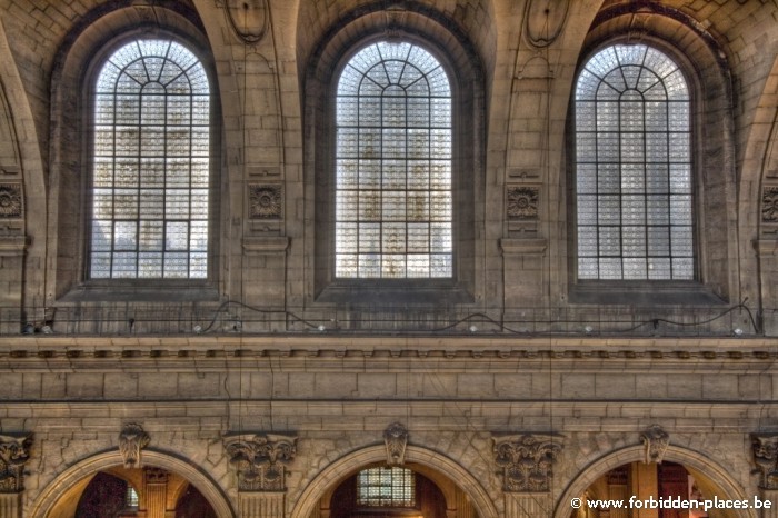 Saint sulpice secrets - (c) Forbidden Places - Sylvain Margaine - Stained glasses