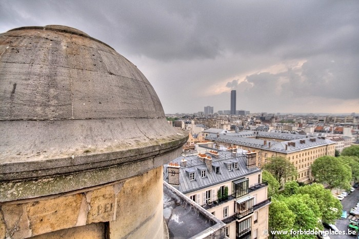 Les secrets de Saint Sulpice - (c) Forbidden Places - Sylvain Margaine - Nuages