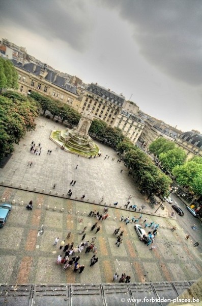 Los secretos de Saint Sulpice - (c) Forbidden Places - Sylvain Margaine - The fountain