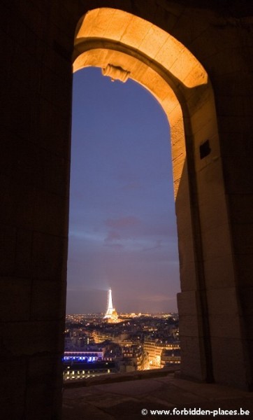 Saint sulpice secrets - (c) Forbidden Places - Sylvain Margaine - Dame de Fer