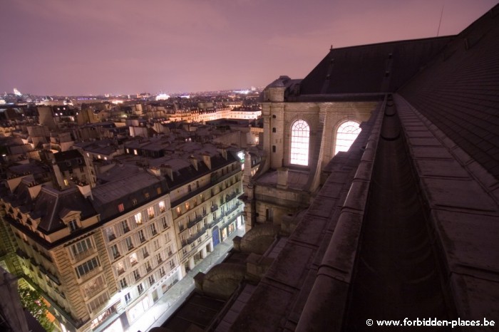 Les secrets de Saint Sulpice - (c) Forbidden Places - Sylvain Margaine - Toit 1