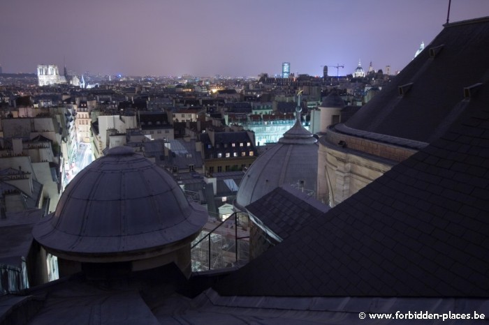 Les secrets de Saint Sulpice - (c) Forbidden Places - Sylvain Margaine - Toits