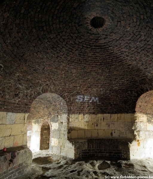 Les casemates souterraines de Maastricht - (c) Forbidden Places - Sylvain Margaine - Croisement