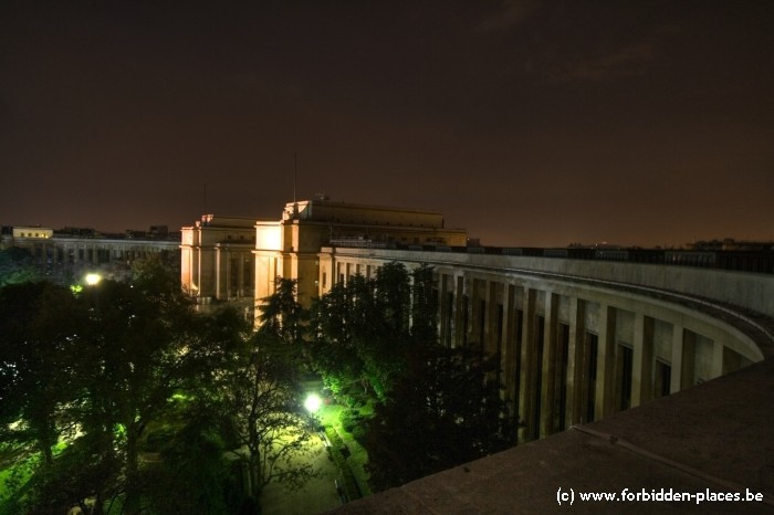 Le palais de Chaillot - (c) Forbidden Places - Sylvain Margaine - Vue de l'aile est