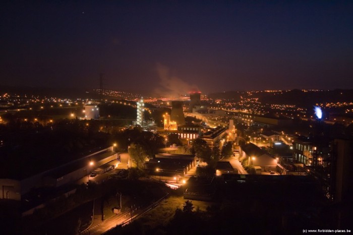 The mysterious steelworks - (c) Forbidden Places - Sylvain Margaine - Activity around