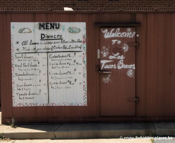 Gary, Indiana, ghost town - (c) Forbidden Places - Sylvain Margaine - 3