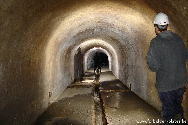 Brussels underground sewers and drains system - (c) Forbidden Places - Sylvain Margaine - Rat poison