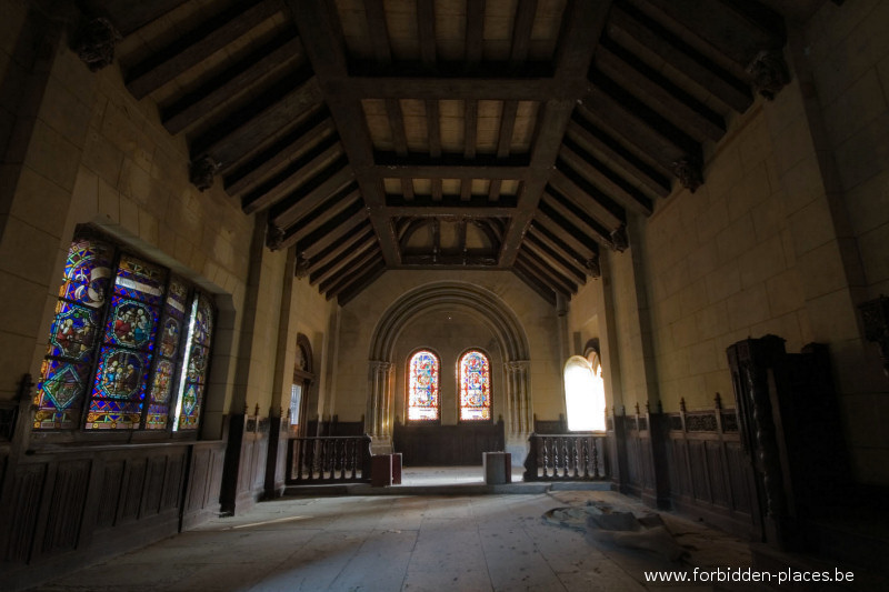 El castillo Bijou - (c) Forbidden Places - Sylvain Margaine - 4 Inside the chapel