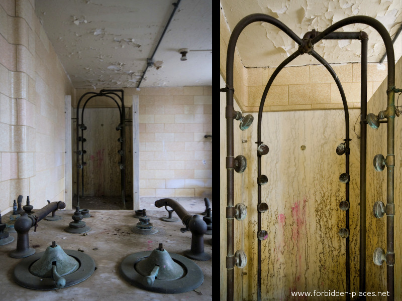 New Jersey State Hospital for the Insane - (c) Forbidden Places - Sylvain Margaine - 8 - The cold shower, remotely controlled from a beautiful marble panel.