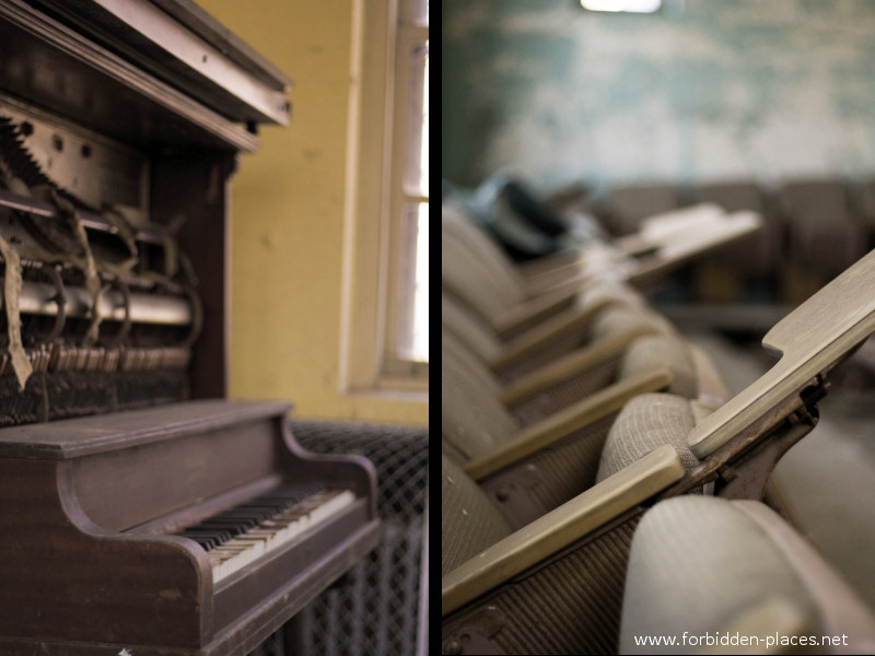 New Jersey State Hospital for the Insane - (c) Forbidden Places - Sylvain Margaine - 13 - Recreation room, part 2.