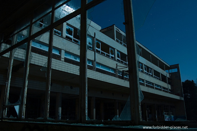 Joseph Lemaire's Sanatorium - (c) Forbidden Places - Sylvain Margaine - 6.