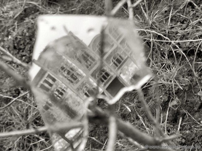 Du Gouffre collieries - (c) Forbidden Places - Sylvain Margaine - Attempt of artistic effect