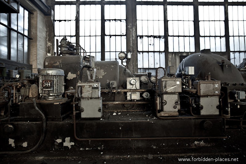 Uckange Blast Furnace - (c) Forbidden Places - Sylvain Margaine - 13 - Power plant III.