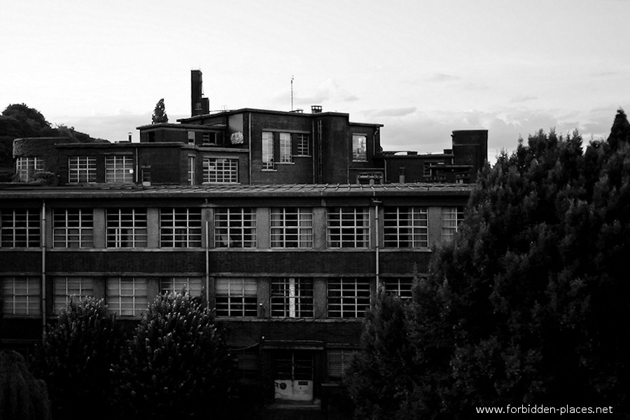 L'Université Du Val Benoît - (c) Forbidden Places - Sylvain Margaine - 6- La prison.