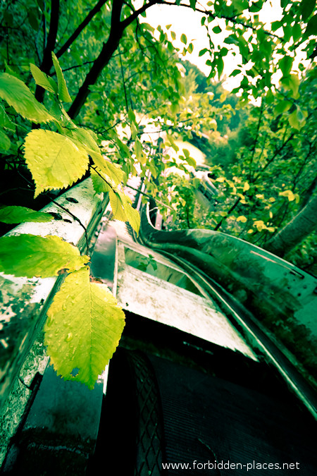 Spreepark - El Parque de Attractiones Abandonado - (c) Forbidden Places - Sylvain Margaine - 7- Slide