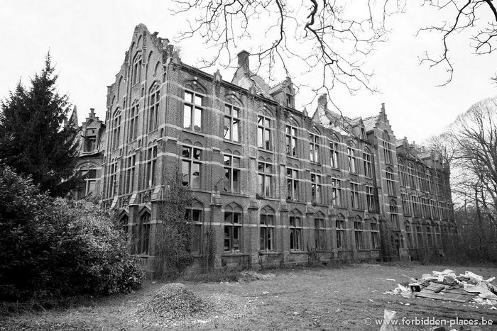 Castillo de Mesen, Lede - (c) Forbidden Places - Sylvain Margaine - 3