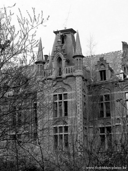 Castillo de Mesen, Lede - (c) Forbidden Places - Sylvain Margaine - 7