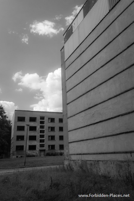 Le Village Olympique de Berlin des JO d'Été de 1936 - (c) Forbidden Places - Sylvain Margaine - 12 - La cité rouge.