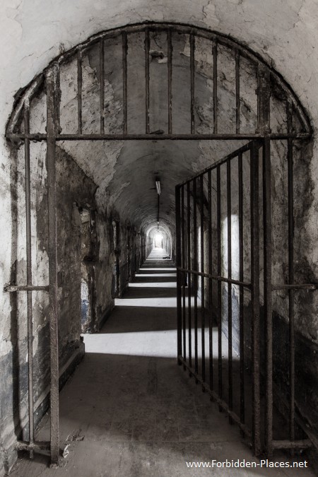 Vilvoorde Prison - (c) Forbidden Places - Sylvain Margaine - <p>1- Welcome.