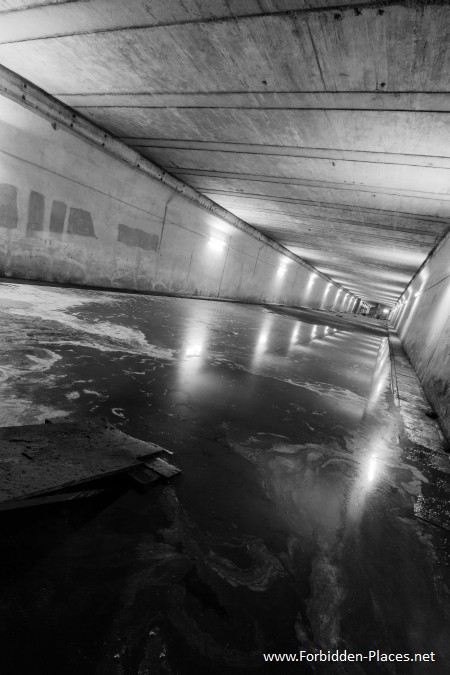 Brussels Metro - (c) Forbidden Places - Sylvain Margaine - 2- Tunnel Fonsny, future metro South