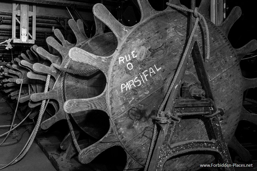 The Palais Garnier - (c) Forbidden Places - Sylvain Margaine - 22 - Basement.